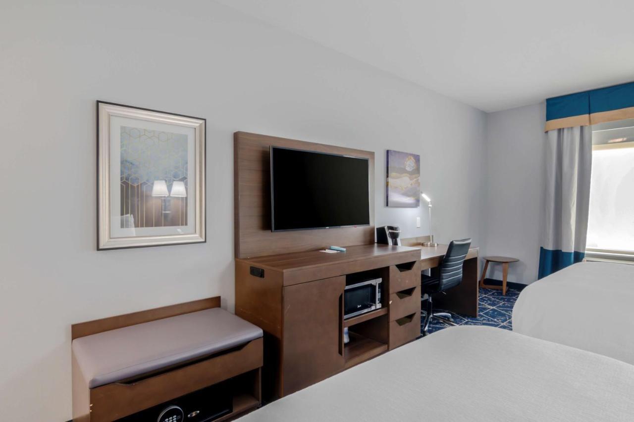 Best Western Plus St. Louis Airport Hotel Woodson Terrace Eksteriør bilde